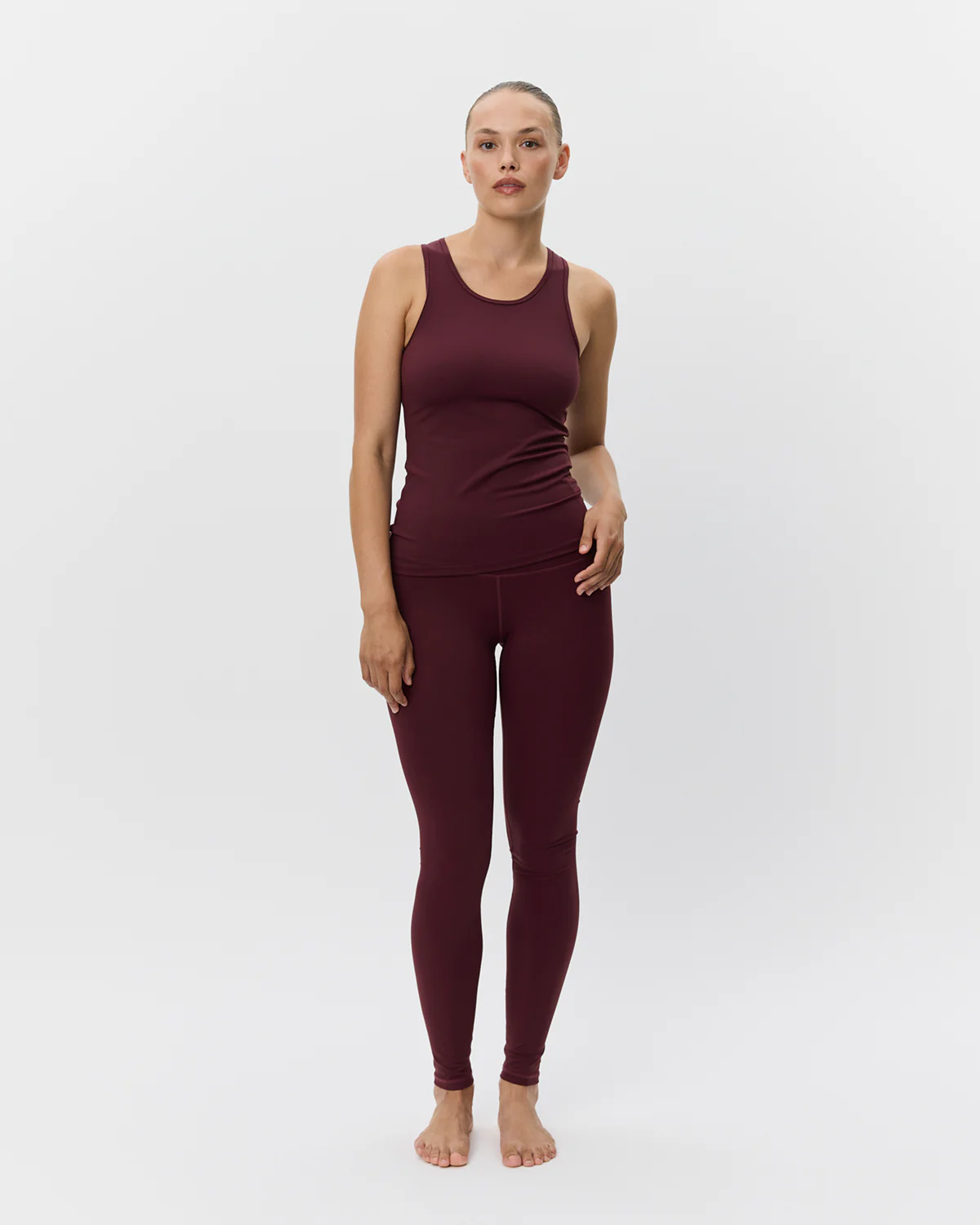 WOMEN SPORT // TOPPE